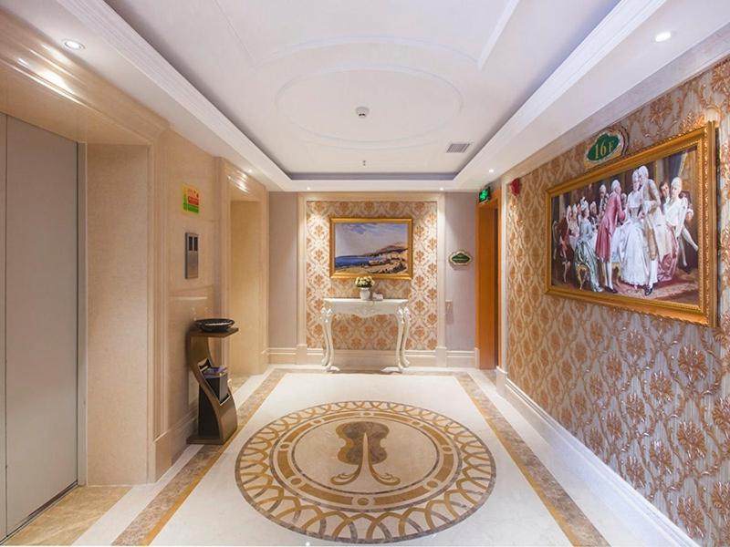 Vienna International Hotel Haikou West Bus Station Екстериор снимка
